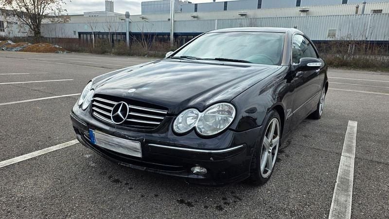 Gebraucht Mercedes CLK240 Elegance 170 PS (125 kW) 2003 Schwarz Coupé