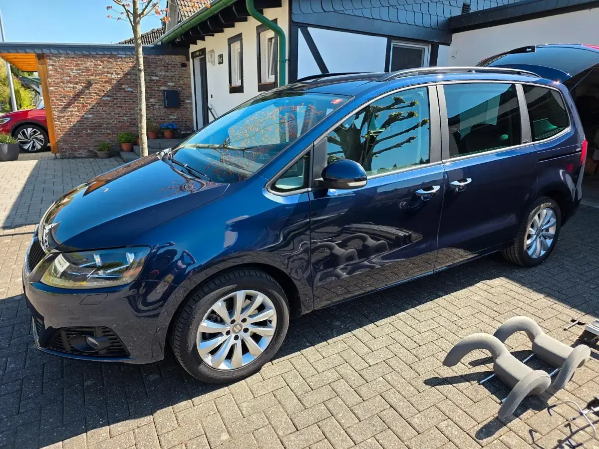 Gebraucht Seat Alhambra Kids 140 PS (102 kW) 2015 Blau Van / Kleinbus