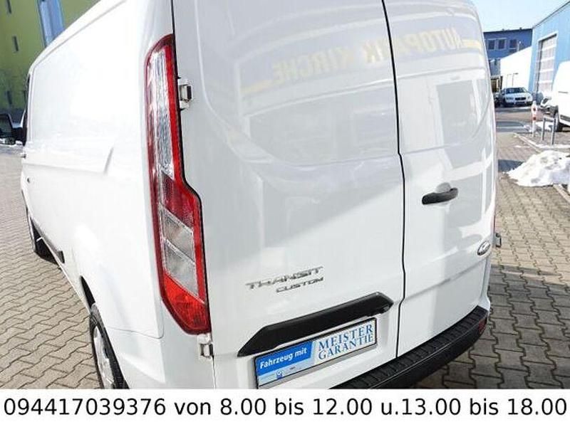 Gebraucht Ford Transit Custom 105 PS (77 kW) 2022 Weiß Van / Kleinbus