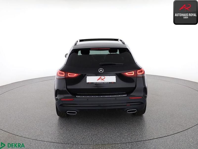 Gebraucht Mercedes GLA220 AMG 190 PS (139 kW) 2023 Kosmosschwarz SUV