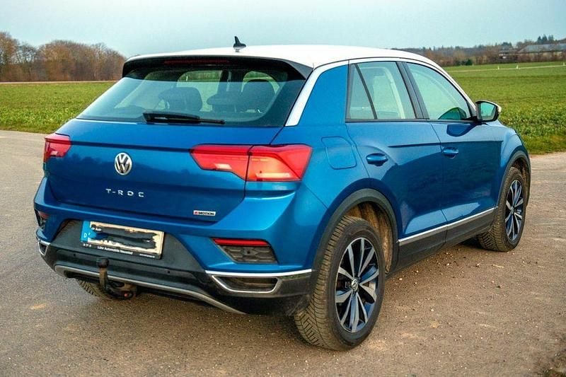 Gebraucht VW T-Roc Style 150 PS (110 kW) 2017 Blau SUV