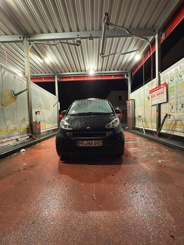 Schwarz Gebraucht 2007 Smart ForTwo Coupé Coupé | 3.999 € (Fairer Preis) - Bild 1/4