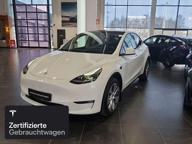 Weiß Gebraucht 2023 Tesla Model Y Long Range AWD SUV | 35.800 € (Fairer Preis) - Bild 1/4