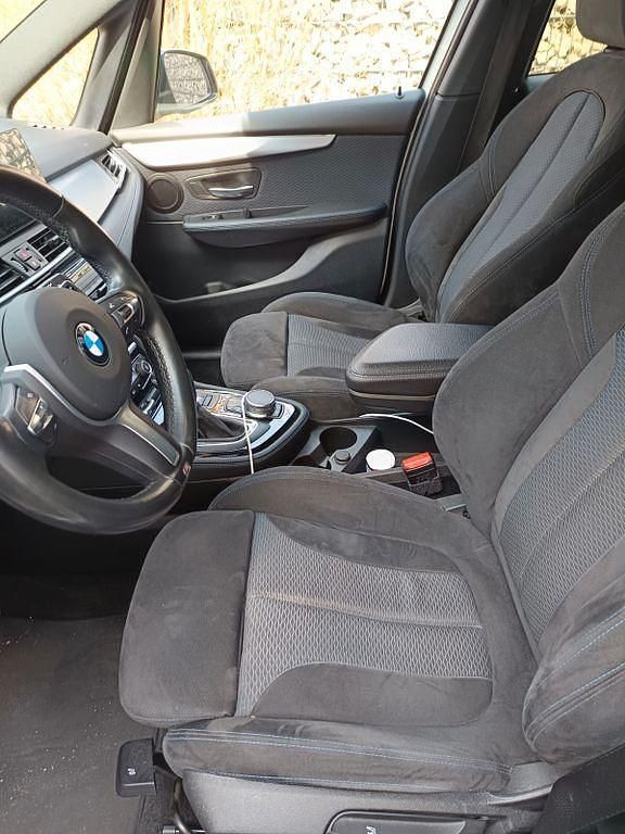 Gebraucht BMW 220 Gran Tourer Performance 190 PS (139 kW) 2016 Weiß Van / Kleinbus