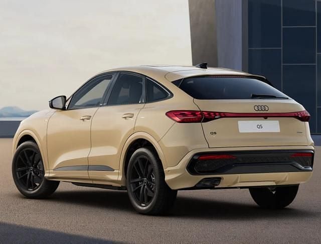 Neu Audi Q5 Sportback S-Line 204 PS (150 kW) 2025 Sakhirgold metallic sakhirgold metallic SUV