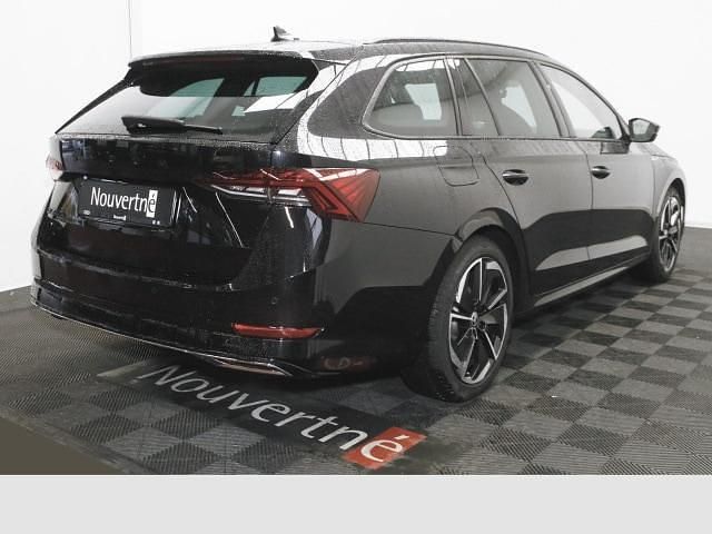 Gebraucht Skoda Octavia 190 PS (139 kW) 2024 Blackmagic perleffekt Kombi