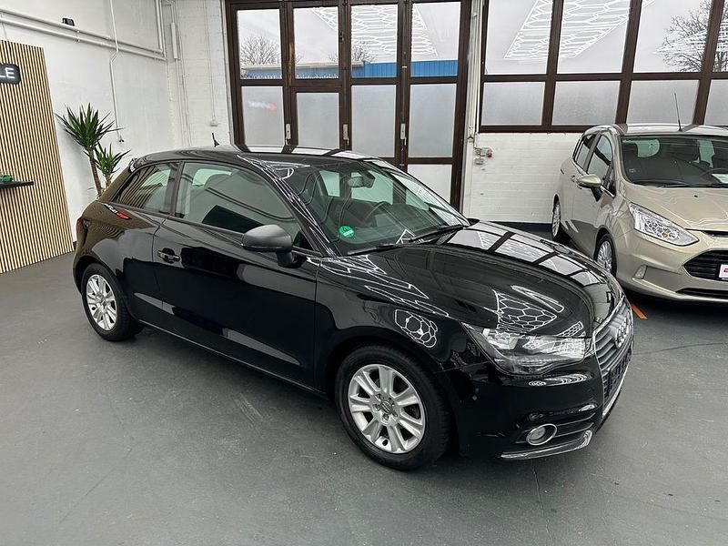 Gebraucht Audi A1 Attraction 86 PS (63 kW) 2011 Schwarz Kleinwagen