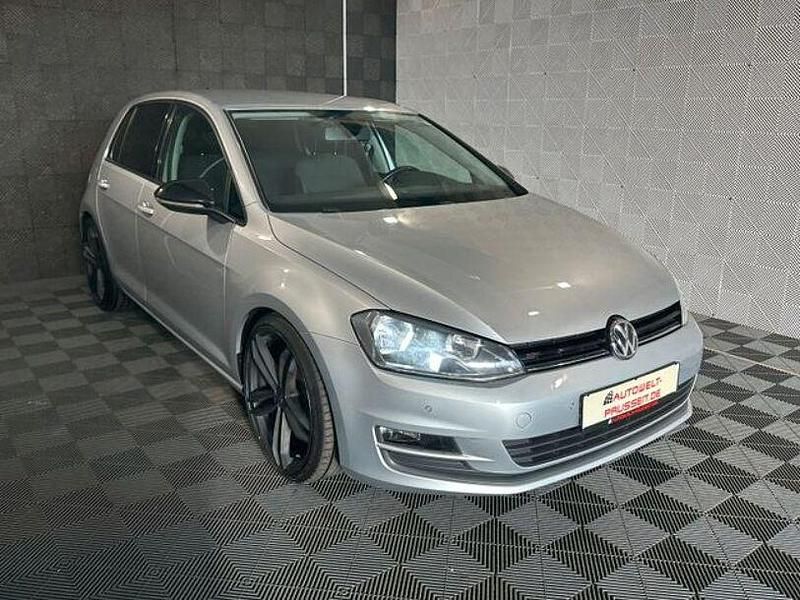 Silber Gebraucht 2014 VW Golf VII Limousine | 12.940 € (Etwas zu teuer) - Bild 1/4