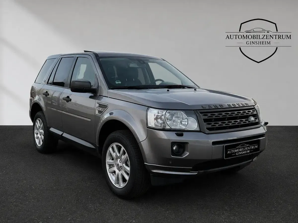 Gebraucht Land Rover Freelander 2 SE 150 PS (110 kW) 2011 Grau SUV