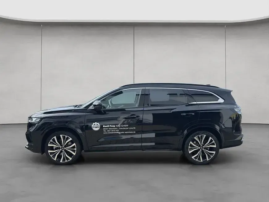Gebraucht Renault Espace Iconic 131 PS (96 kW) 2026 Blackpearlschwarz SUV