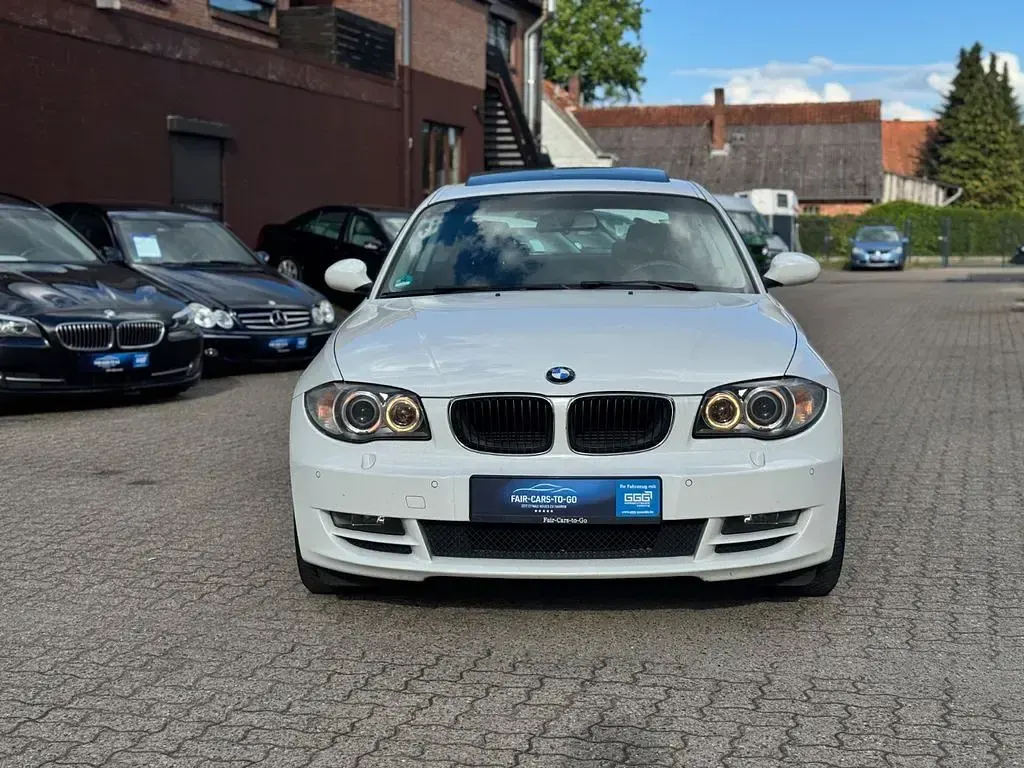 Gebraucht BMW 120 Coupé Performance 177 PS (130 kW) 2010 Weiß Coupé