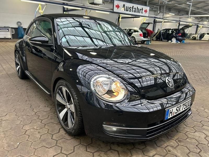 Gebraucht VW Beetle Sport 200 PS (147 kW) 2011 Schwarz Kleinwagen