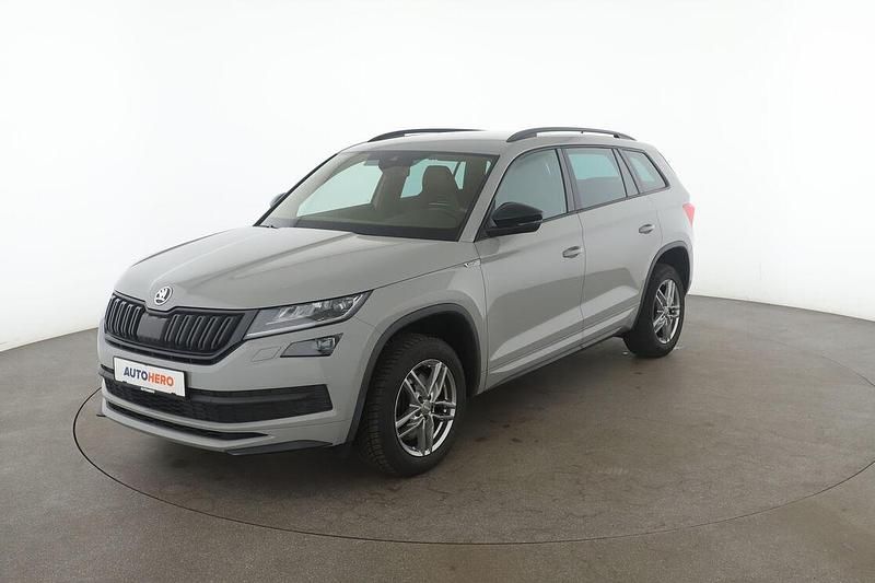 Grau Gebraucht 2019 Skoda Kodiaq SportLine SUV | 27.150 € (Fairer Preis) - Bild 1/3