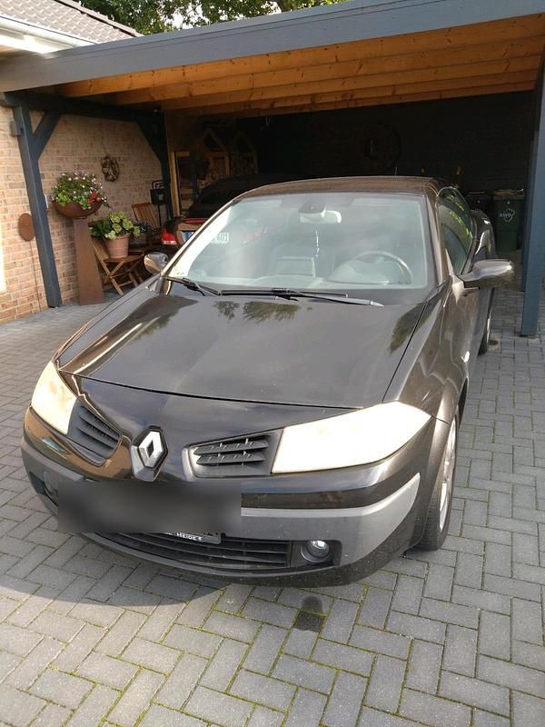 Schwarz Gebraucht 2007 Renault Mégane Cabriolet Cabrio | 1.300 € (Guter Preis) - Bild 1/4