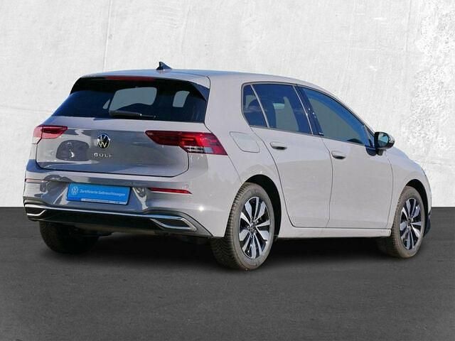 Gebraucht VW Golf VIII Move 150 PS (110 kW) 2024 Mondsteingrau Limousine