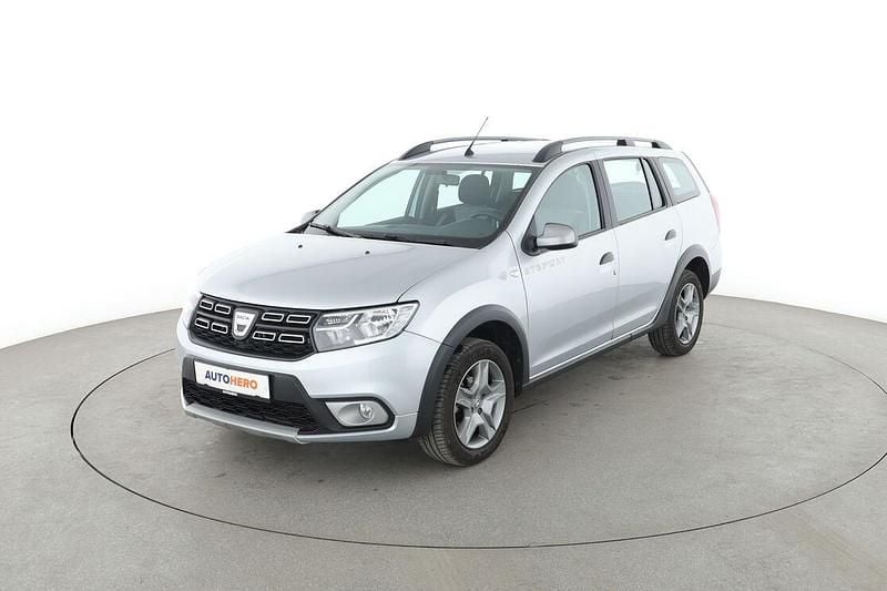 Silber Gebraucht 2019 Dacia Logan MCV Stepway Kombi | 12.630 € (Fairer Preis) - Bild 1/3