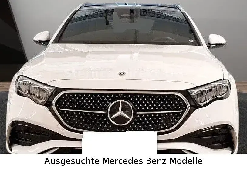 Gebraucht Mercedes E300 AMG 313 PS (230 kW) 2025 Weiß Limousine