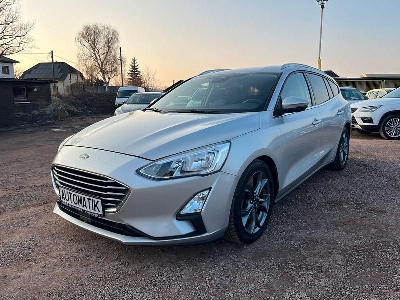 Gebraucht Ford Focus 120 PS (88 kW) 2019 Silber Kombi