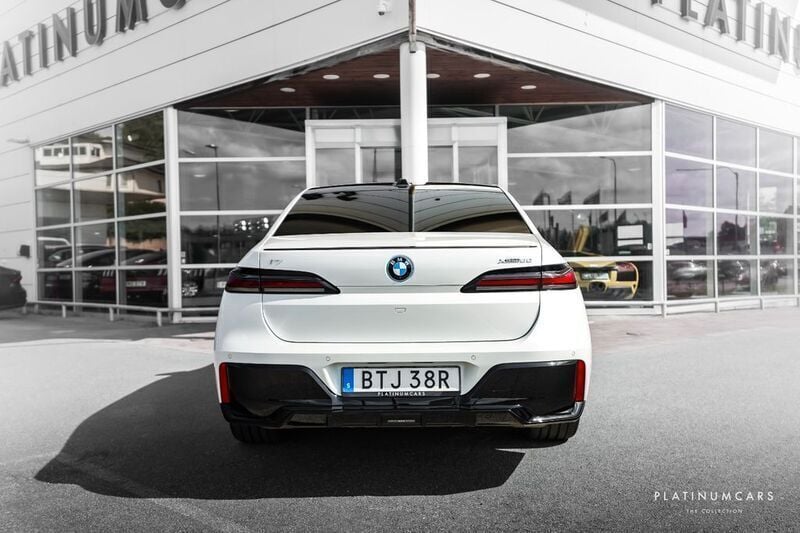 Gebraucht BMW i7 Executive 400 kW (544 PS) 2023 Weiß Limousine
