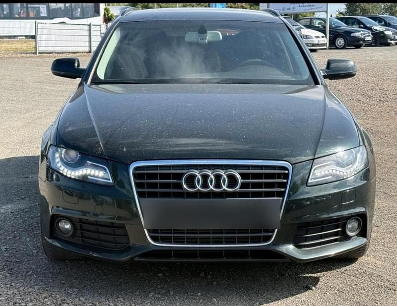 Grün Gebraucht 2010 Audi A4 Kombi | 3.600 € (Superpreis) - Bild 1/4