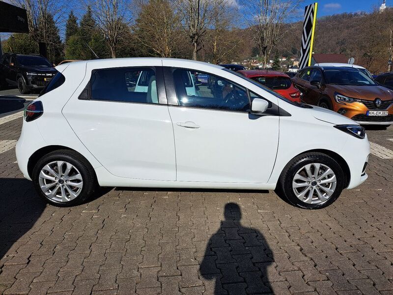 Gebraucht Renault Zoe Experience 50 kW (69 PS) 2022 Weiß Kleinwagen