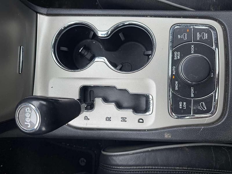 Gebraucht Jeep Cherokee Limited 241 PS (177 kW) 2011 Grau SUV