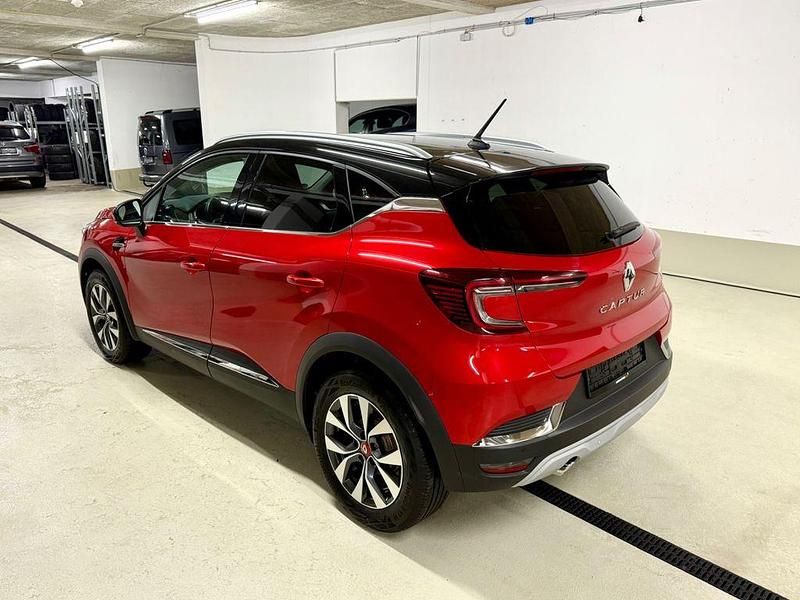 Gebraucht Renault Captur Intens 131 PS (96 kW) 2020 Rot SUV
