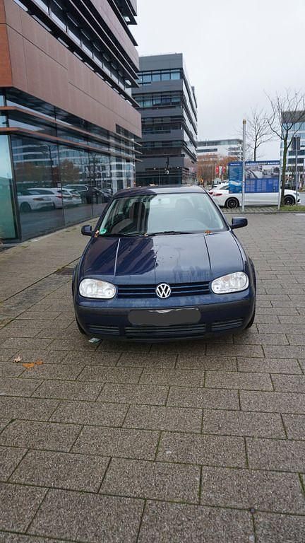 Gebraucht VW Golf IV Edition 75 PS (55 kW) 2000 Blau Limousine