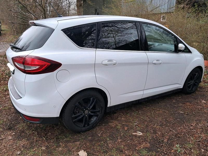 Gebraucht Ford C-MAX Titanium 150 PS (110 kW) 2018 Weiß Van / Kleinbus