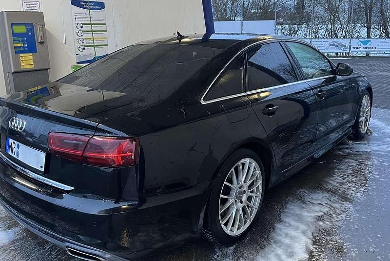 Gebraucht Audi A6 218 PS (160 kW) 2015 Schwarz Limousine