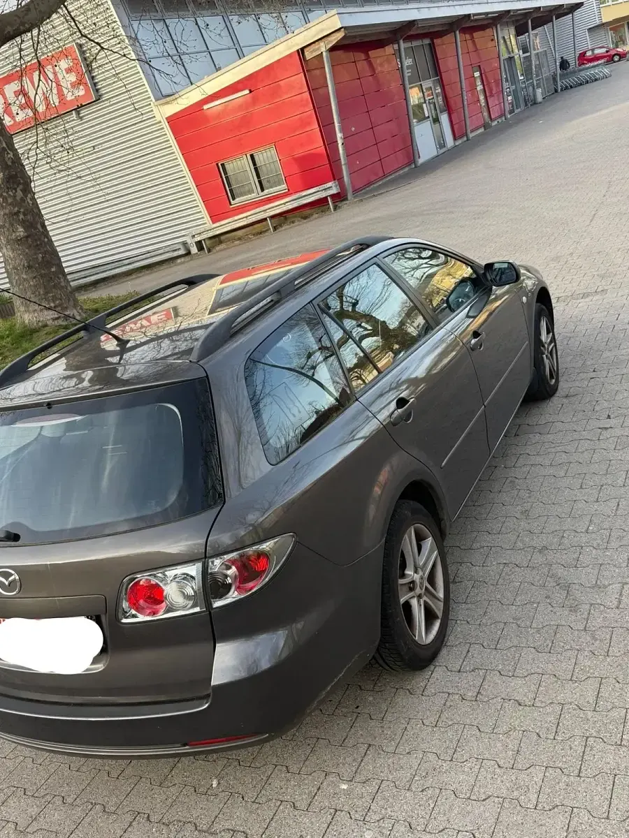 Usata Mazda 6 120 CV (88 kW) 2007 Nero Station wagon
