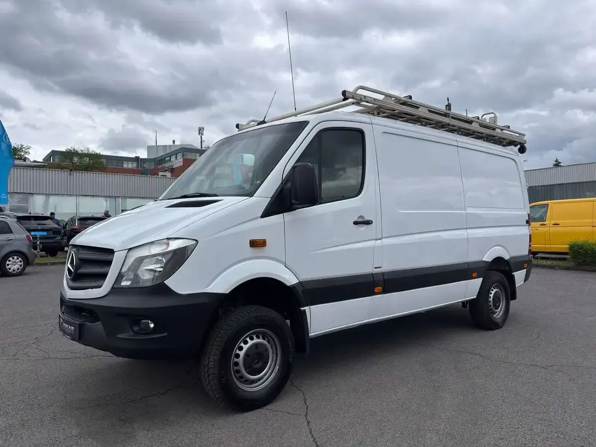 Gebraucht Mercedes Sprinter 129 PS (94 kW) 2015 Arktikweiß Van