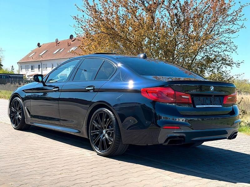 Gebraucht BMW M550 Performance 400 PS (294 kW) 2017 Schwarz Limousine