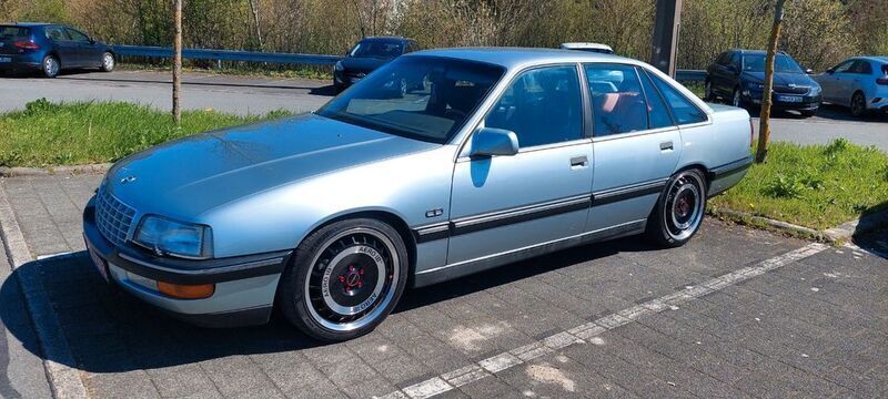 Silber Gebraucht 1987 Opel Senator Limousine | 6.999 € - Bild 1/4