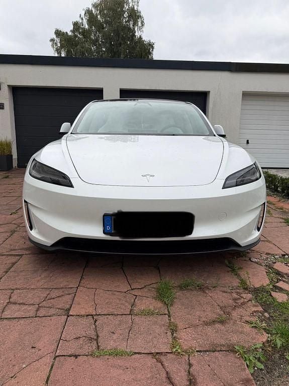 Gebraucht Tesla Model 3 Performance 338 kW (460 PS) 2024 Weiß Limousine