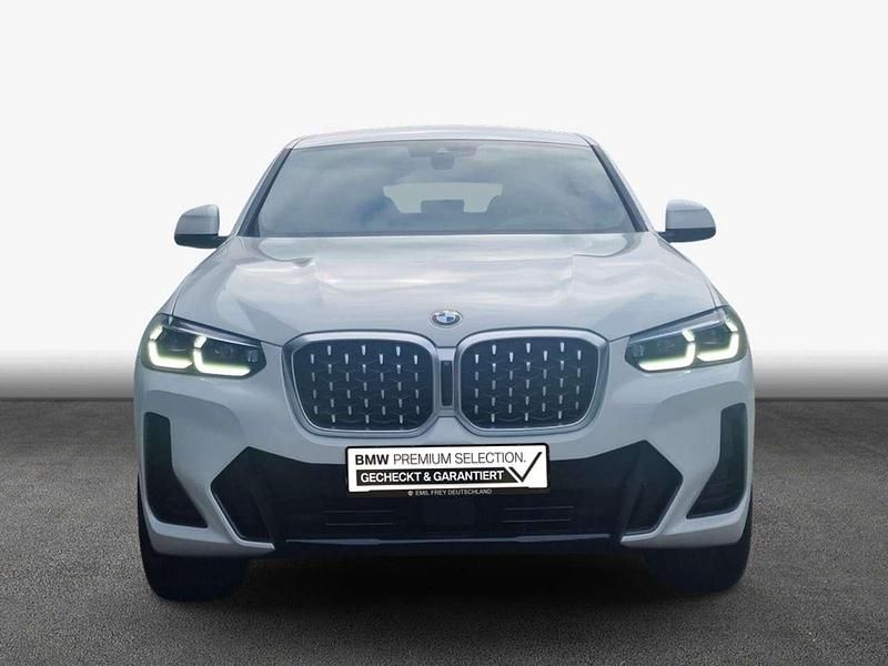 Używany BMW X4 Performance 190 KM (139 kW) 2025 Biały SUV