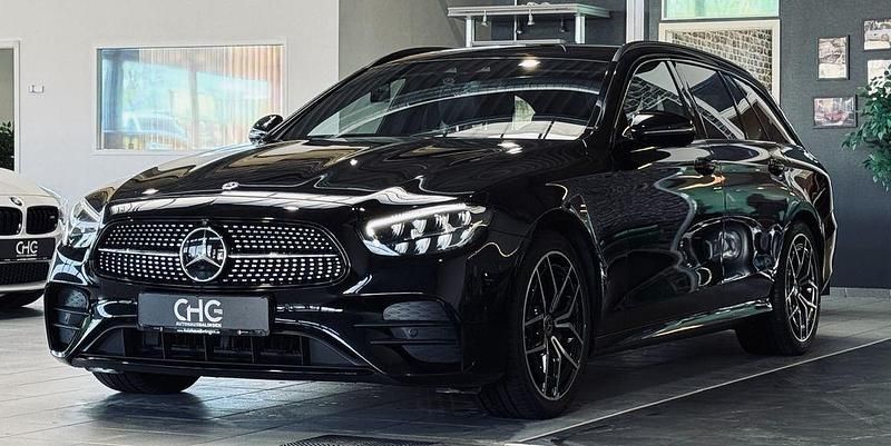 Gebraucht Mercedes E220 AMG line 194 PS (142 kW) 2020 Schwarz Limousine