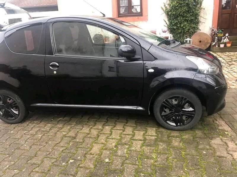 Gebraucht Toyota Aygo 67 PS (49 kW) 2008 Kleinwagen