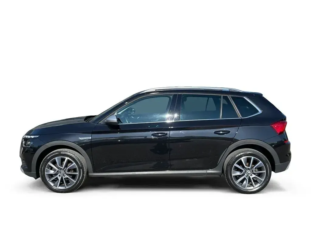 Gebraucht Skoda Kamiq ScoutLine 111 PS (81 kW) 2022 Blackmagic perleffekt SUV