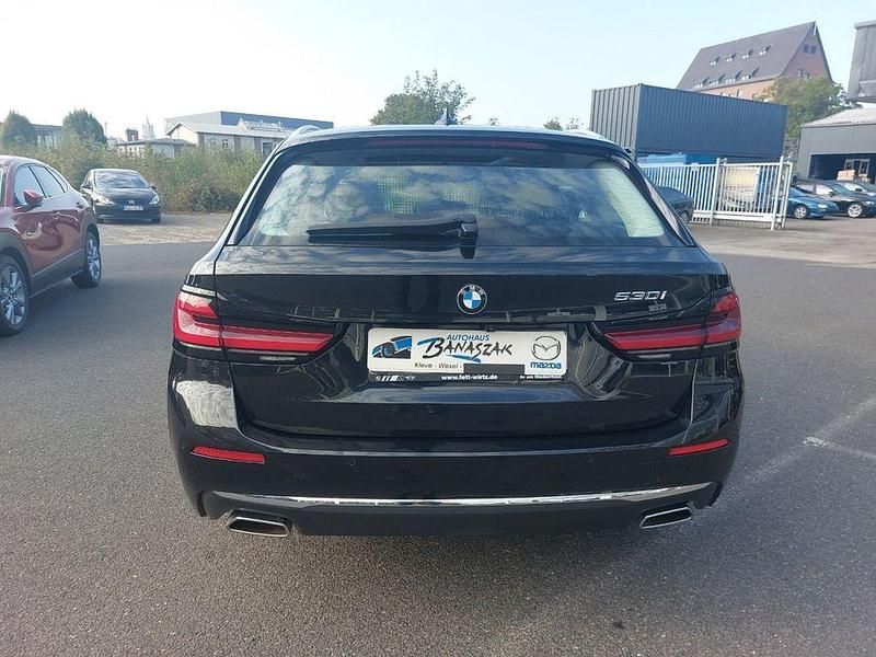 Gebraucht BMW 530 Luxury Line 252 PS (185 kW) 2022 Schwarz