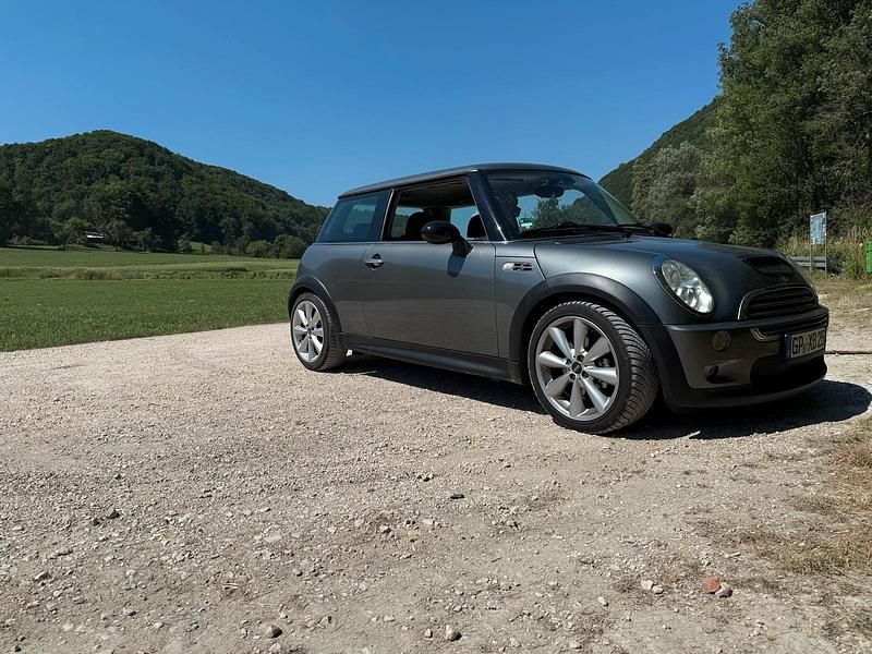 Grau Gebraucht 2003 Mini Cooper S Kleinwagen | 3.000 € (Fairer Preis) - Bild 1/4