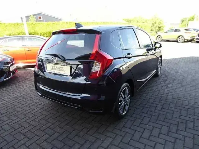 Gebraucht Honda Jazz Elegance 102 PS (75 kW) 2019 Midnight blue beam Kleinwagen