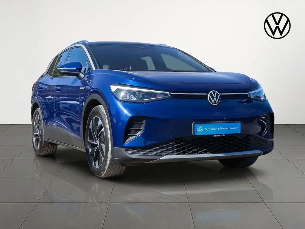 Gebraucht VW ID.4 Pro Performance 150 kW (204 PS) 2023 Blue dusk metallic/schwarz SUV