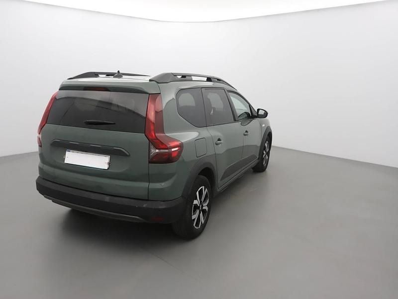 Usata Dacia Jogger Expression 111 CV (81 kW) 2024 Verde Monovolume