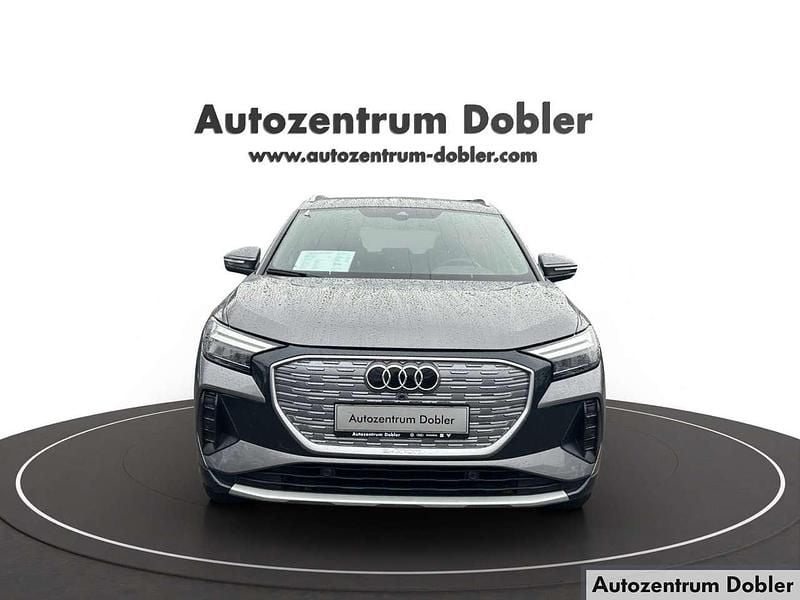 Gebraucht Audi Q4 e-tron Advanced 150 kW (204 PS) 2022 Grau SUV