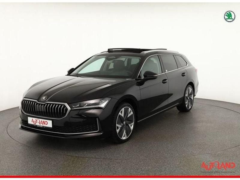 Gebraucht Skoda Superb 193 PS (141 kW) 2024 Ebony schwarz metallic (metallic) Kombi