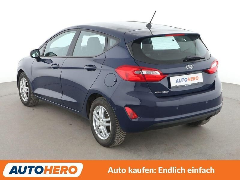 Gebraucht Ford Fiesta Cool & Connect 86 PS (63 kW) 2018 Blau Kleinwagen