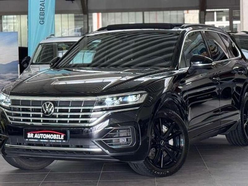 Deep black perleffekt Gebraucht 2022 VW Touareg R-line SUV | 49.990 € (Fairer Preis) - Bild 1/4