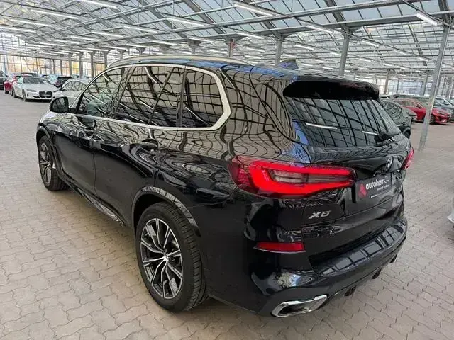 Gebraucht BMW X5 M Sport 286 PS (210 kW) 2023 Schwarz SUV