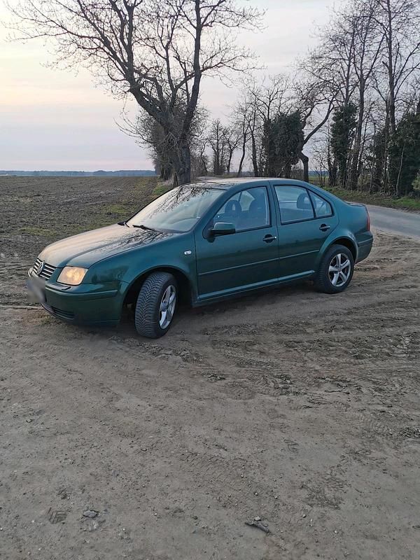 Gebraucht VW Bora 105 PS (77 kW) 2001 Grün Limousine
